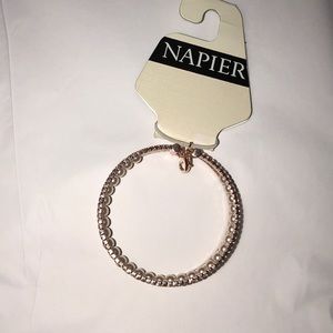 Rose gold bangle ✨